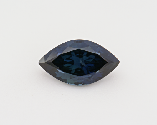 0.81 carats natural Sapphire - marquise shape