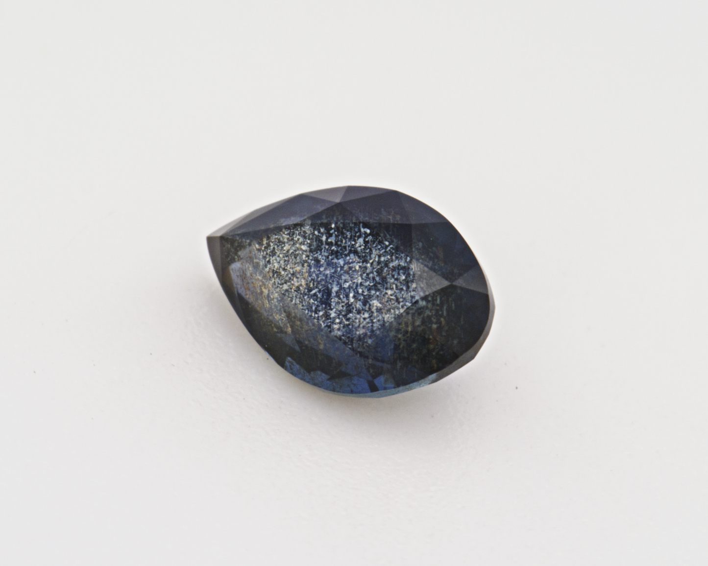 0.86 carats natural Sapphire - pear shape