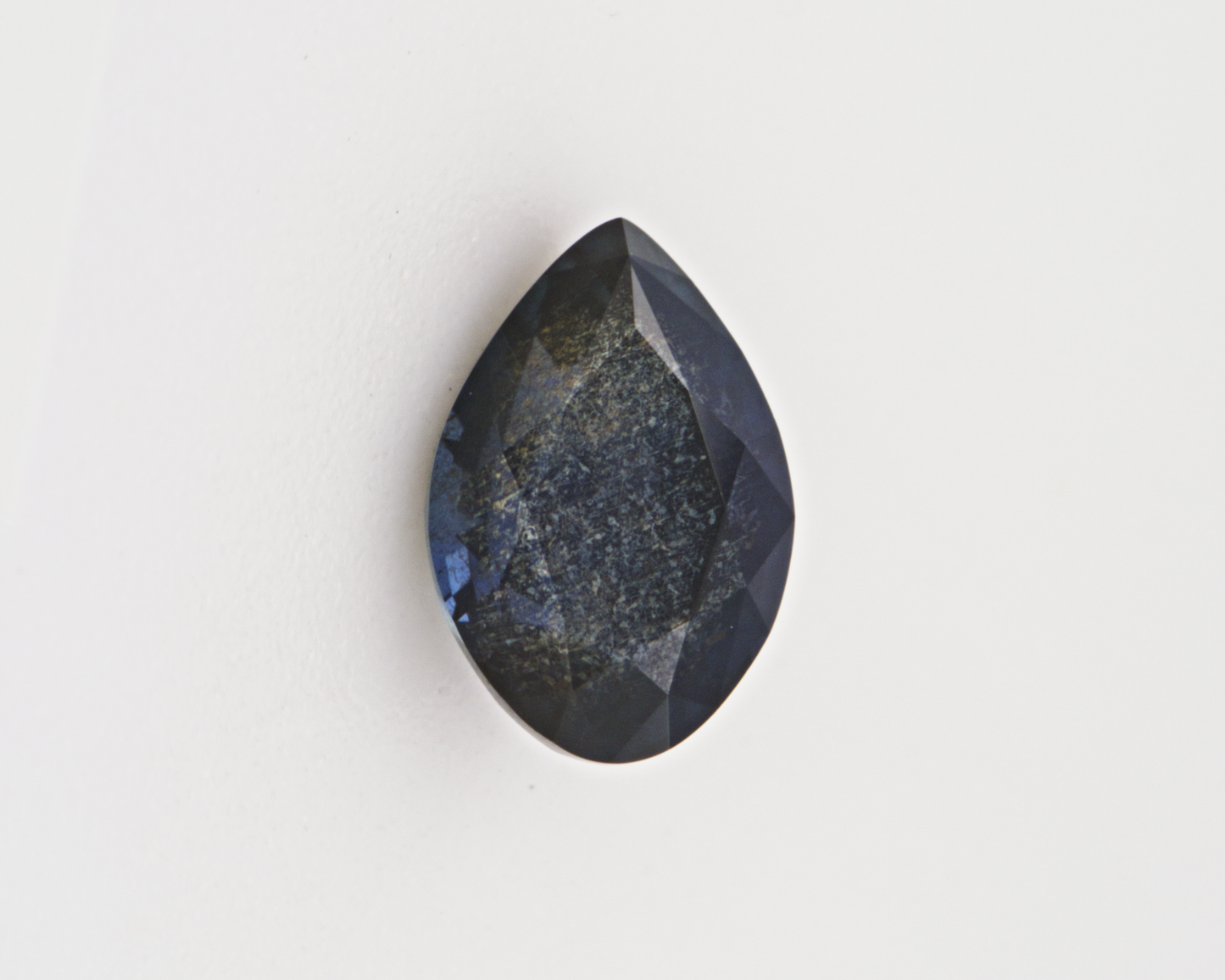0.86 carats natural Sapphire - pear shape