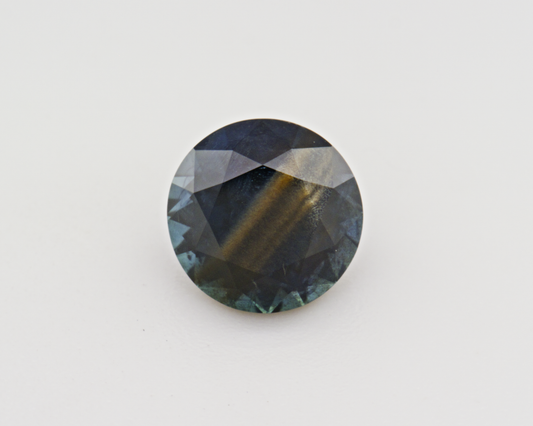 0.94 carats natural Sapphire - round shape