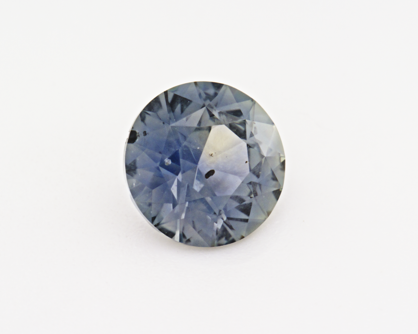 1.03 carats natural Sapphire - round shape