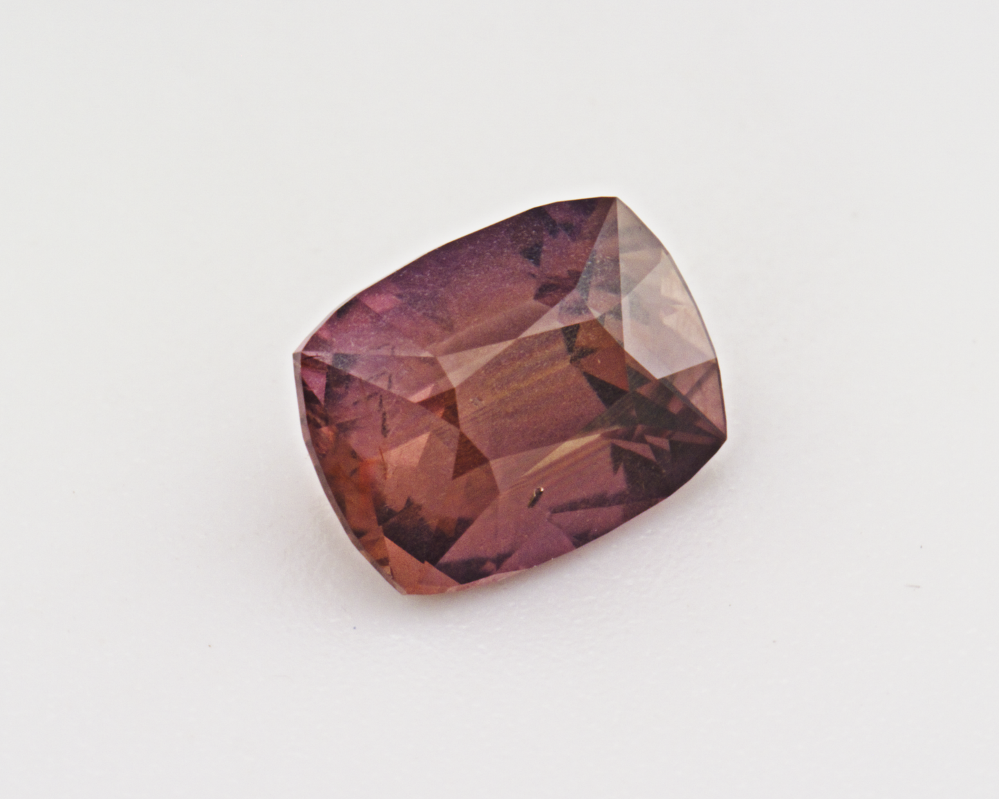 1.12 carats natural Sapphire - cushion shape
