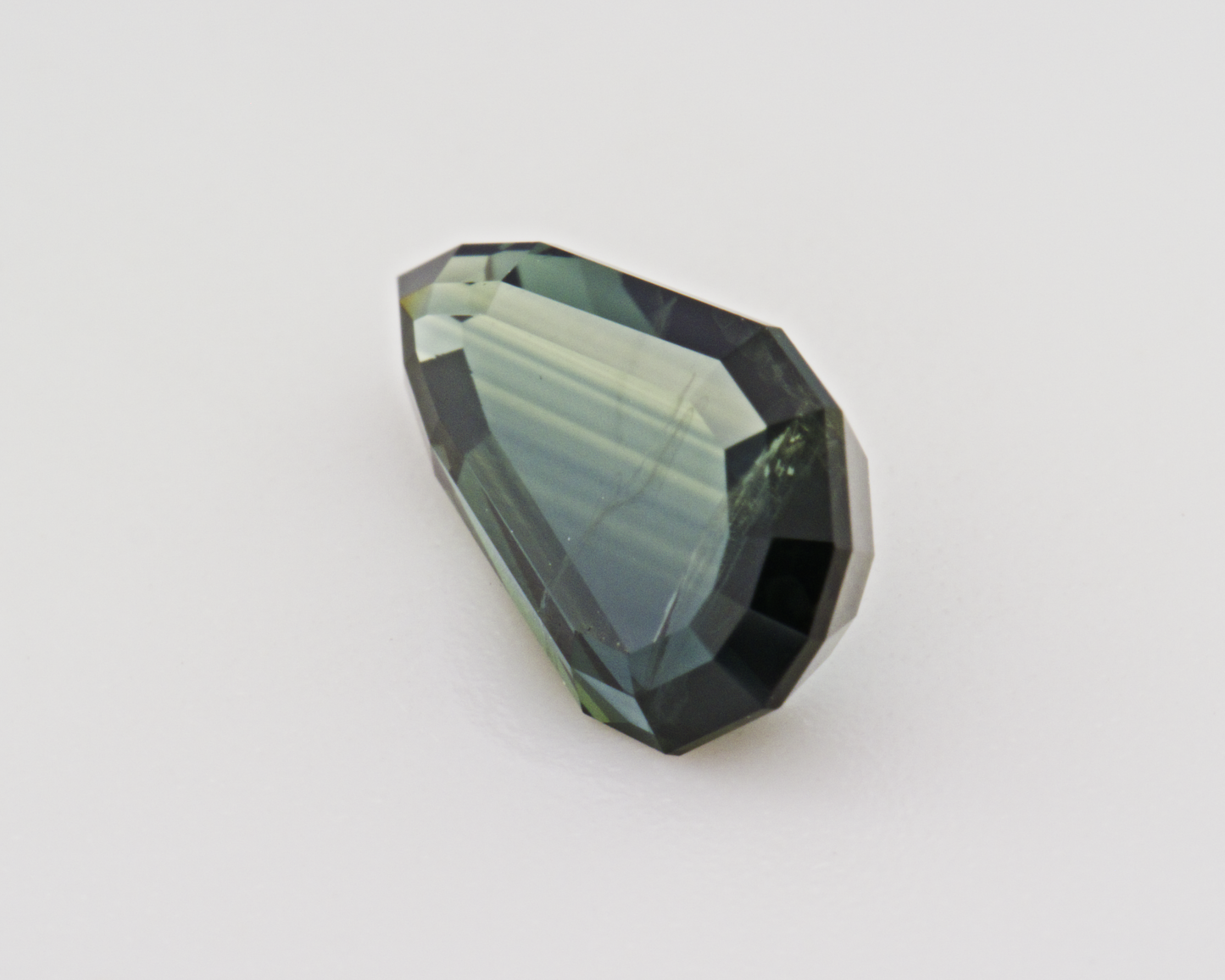 1.23 carats natural Sapphire - pear shape