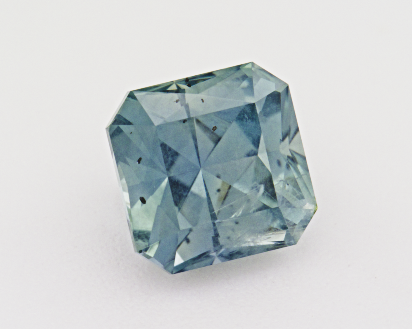 1.26 carats natural teal Montana Sapphire - emerald shape