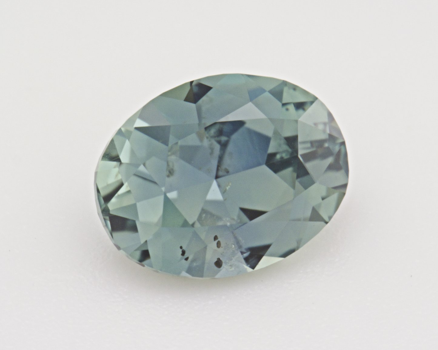 1.46 carats natural teal Montana Sapphire - oval shape