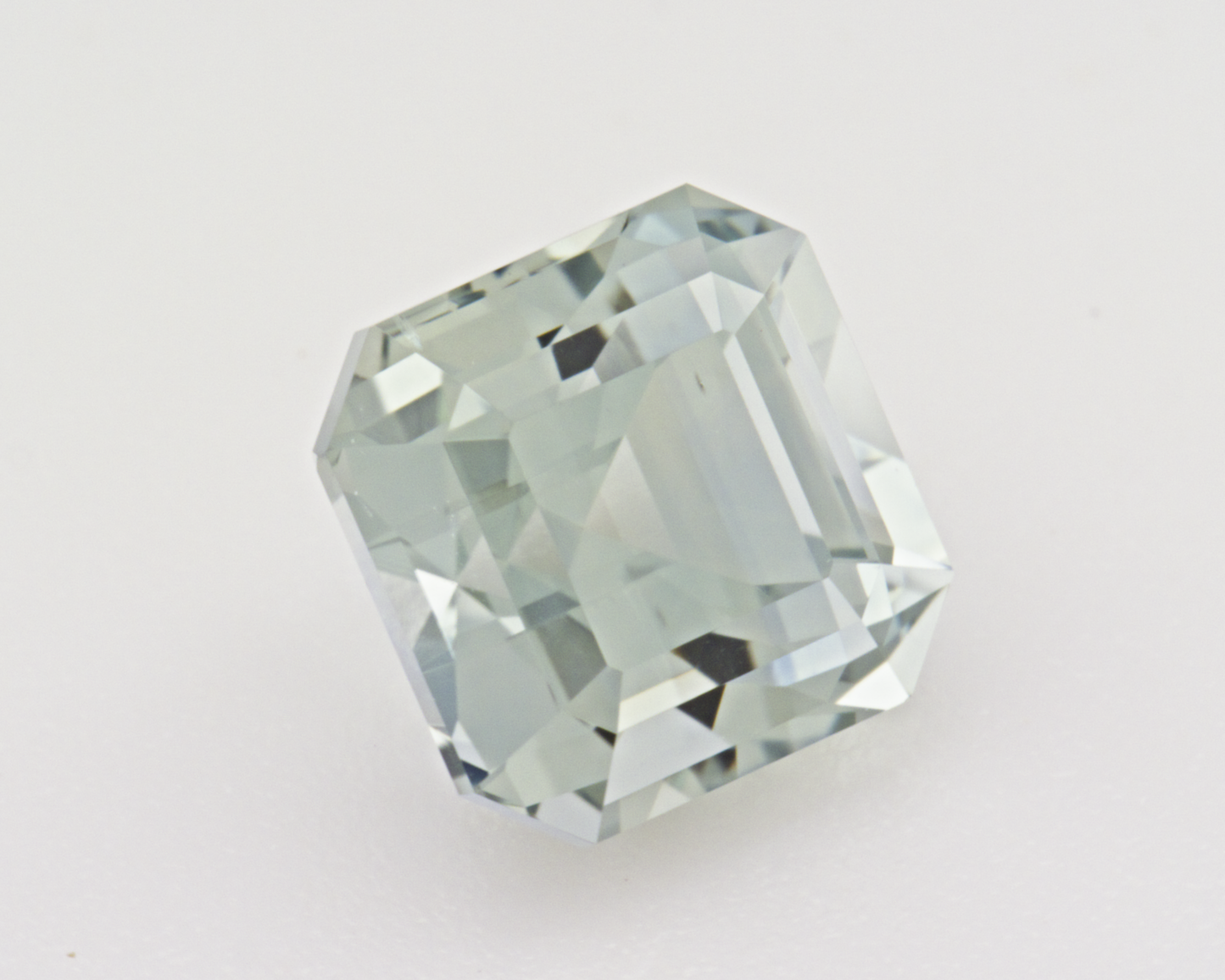 1.61 carats natural green Montana Sapphire - emerald shape