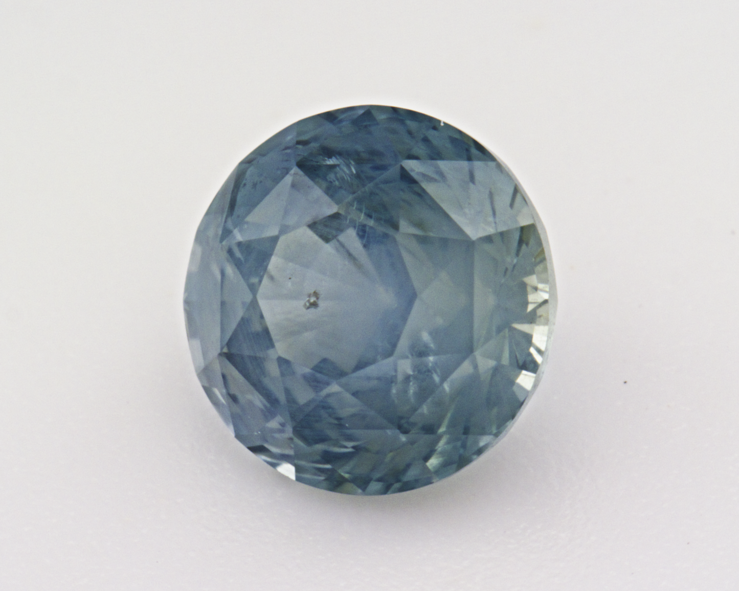 1.75 carats natural blue Montana Sapphire - round shape