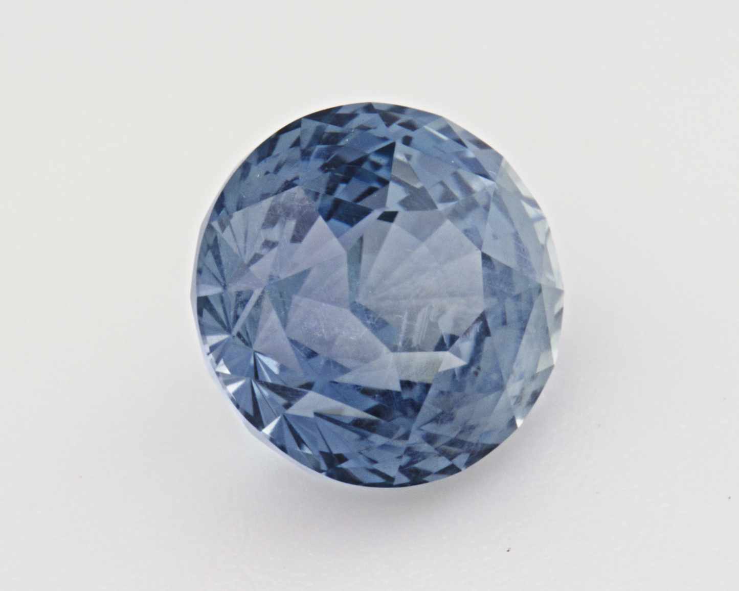 1.88 carats natural teal Montana Sapphire - round shape