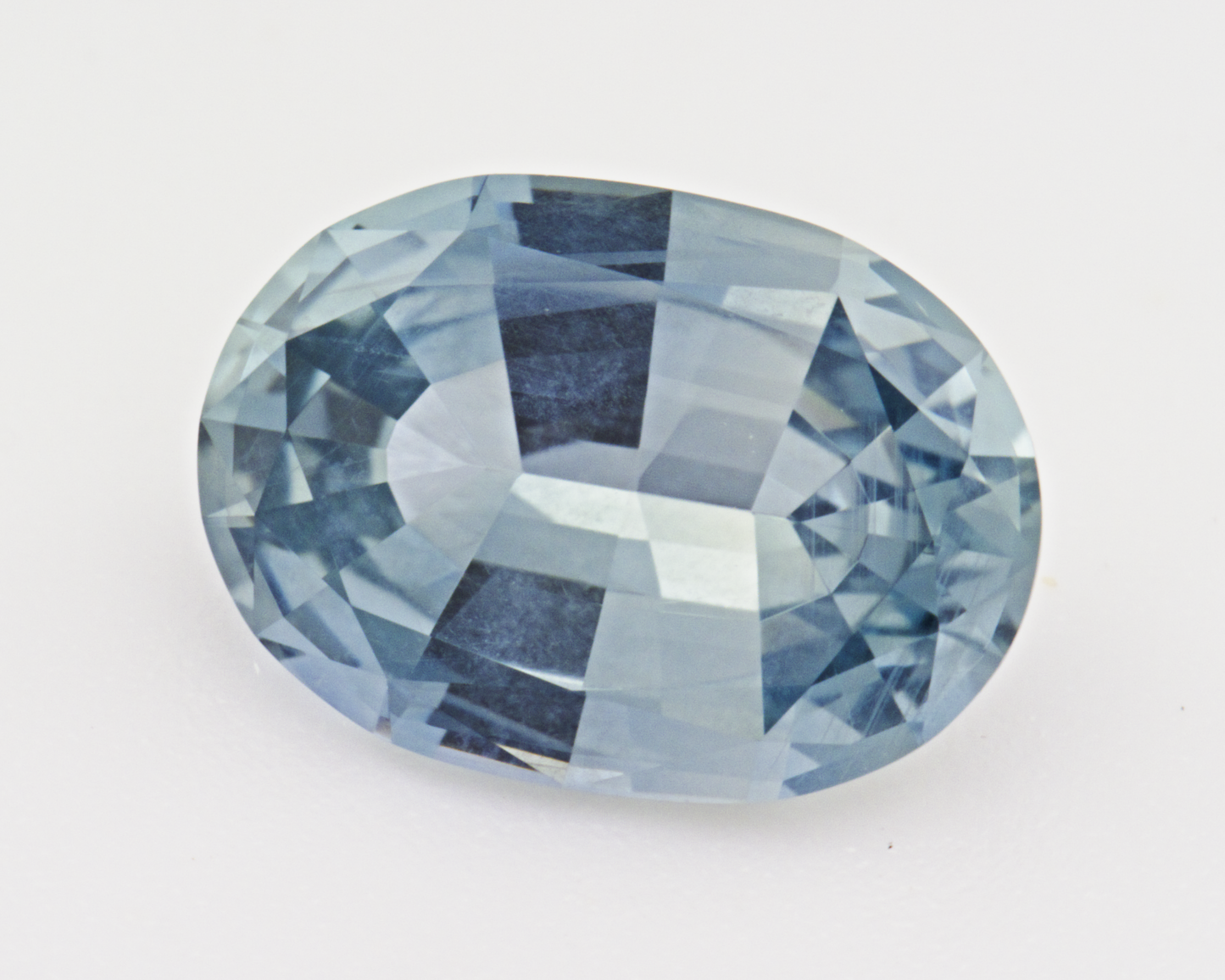 2.10 carats natural teal Montana Sapphire - oval shape