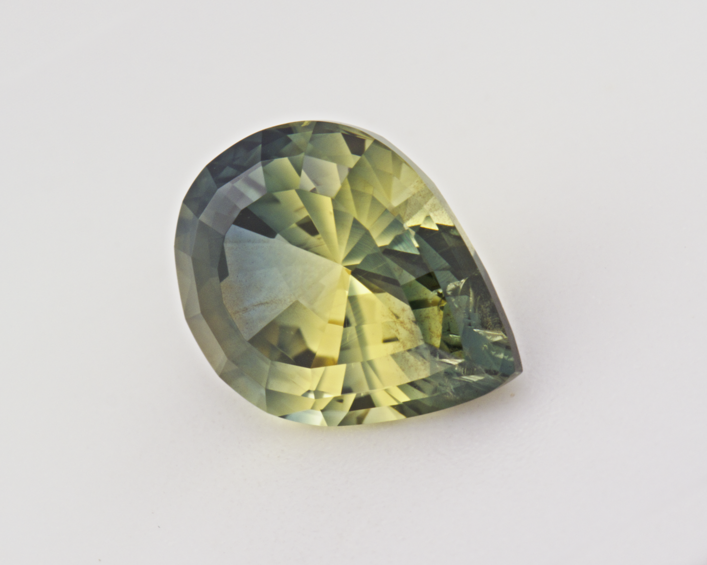 2.11 carats natural Sapphire - pear shape