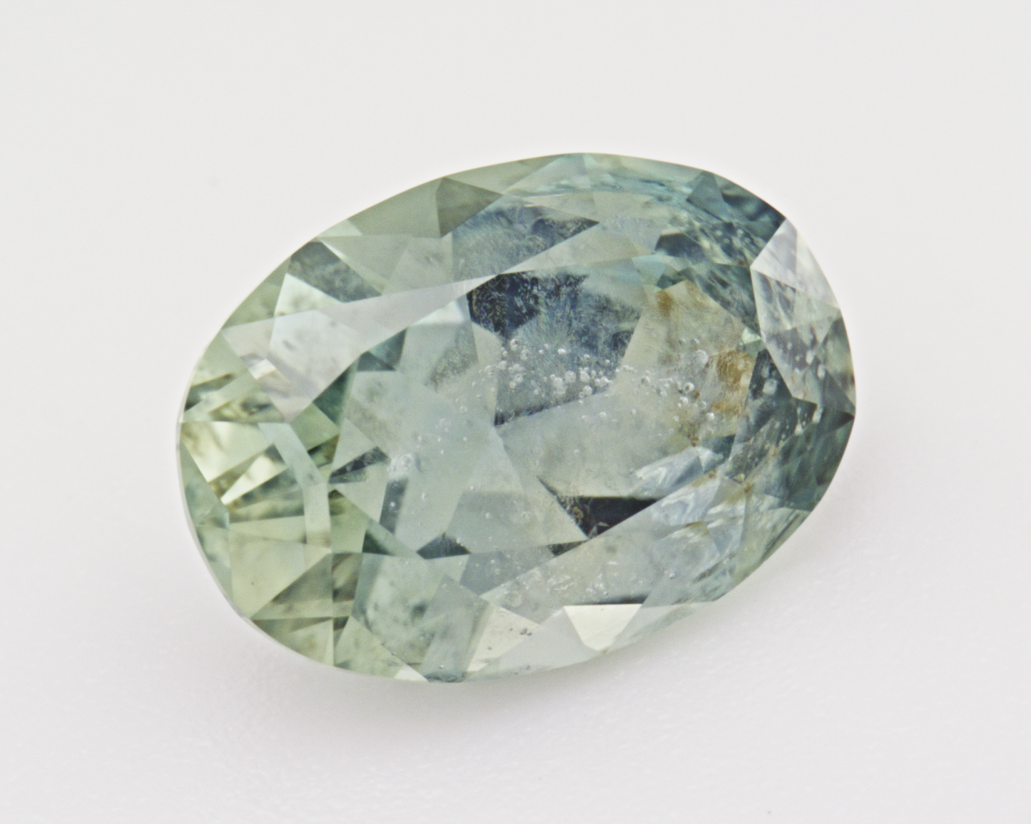 2.18 carats natural green Montana Sapphire - oval shape