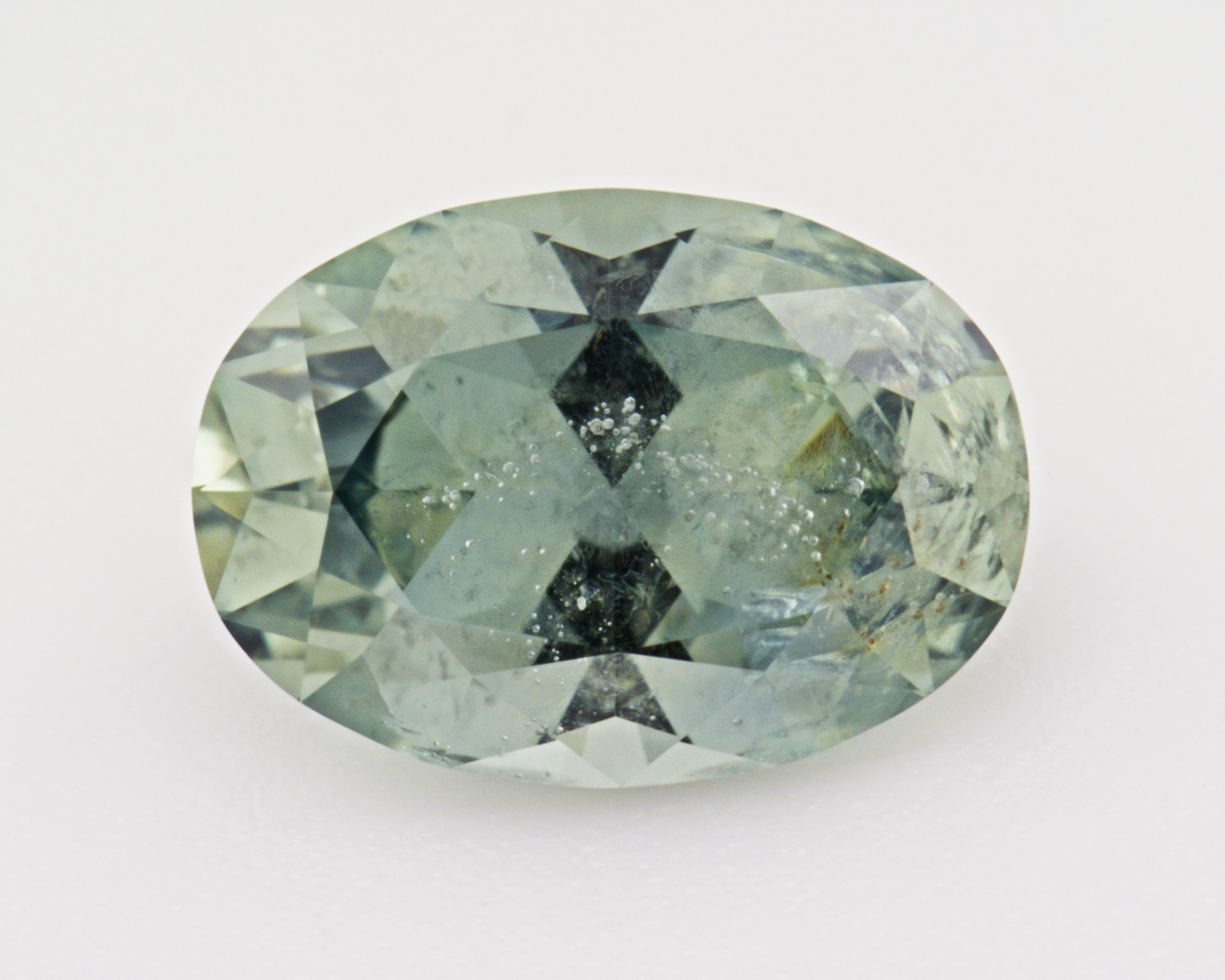 2.18 carats natural green Montana Sapphire - oval shape