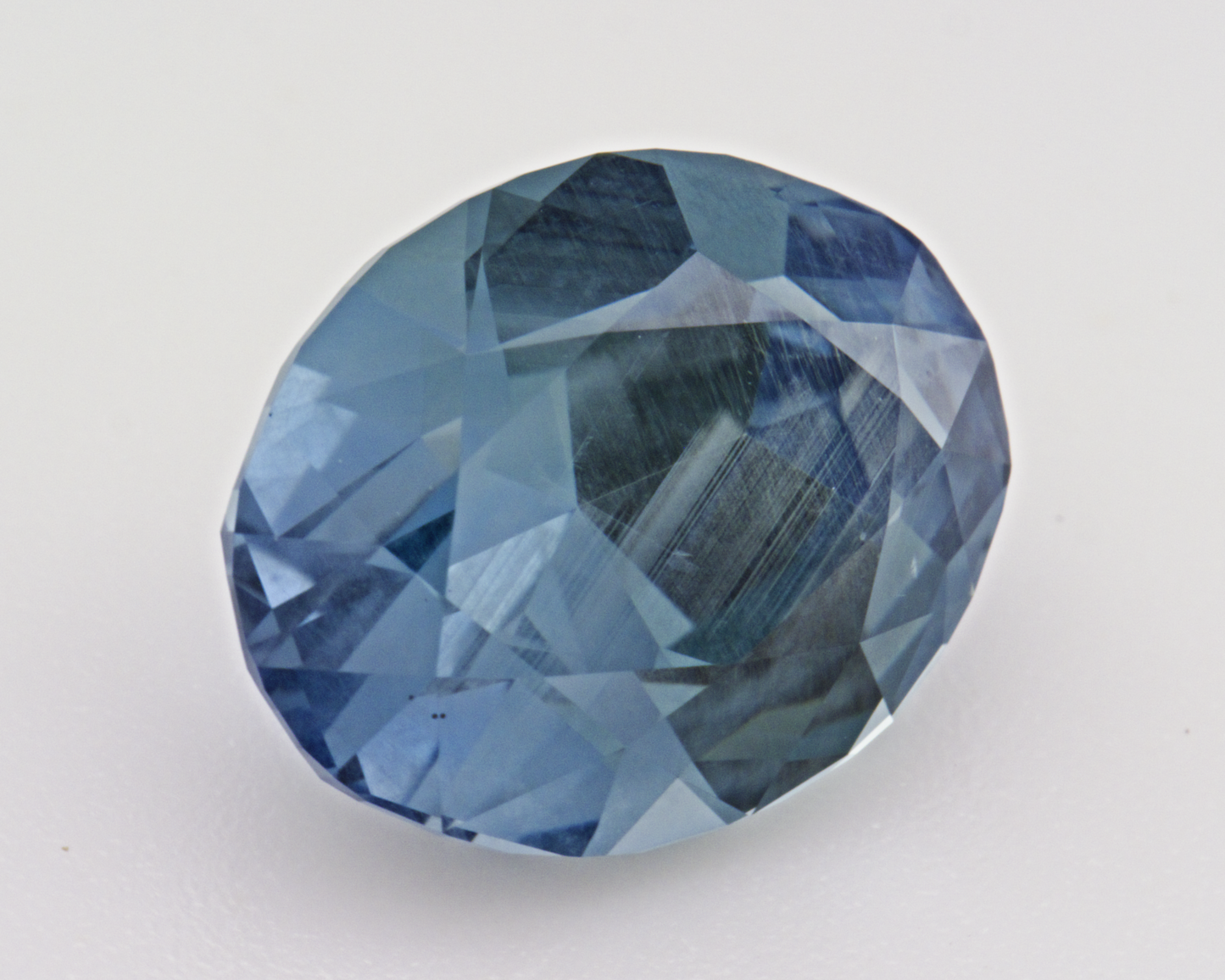 4.36 carats natural teal Montana Sapphire - oval shape