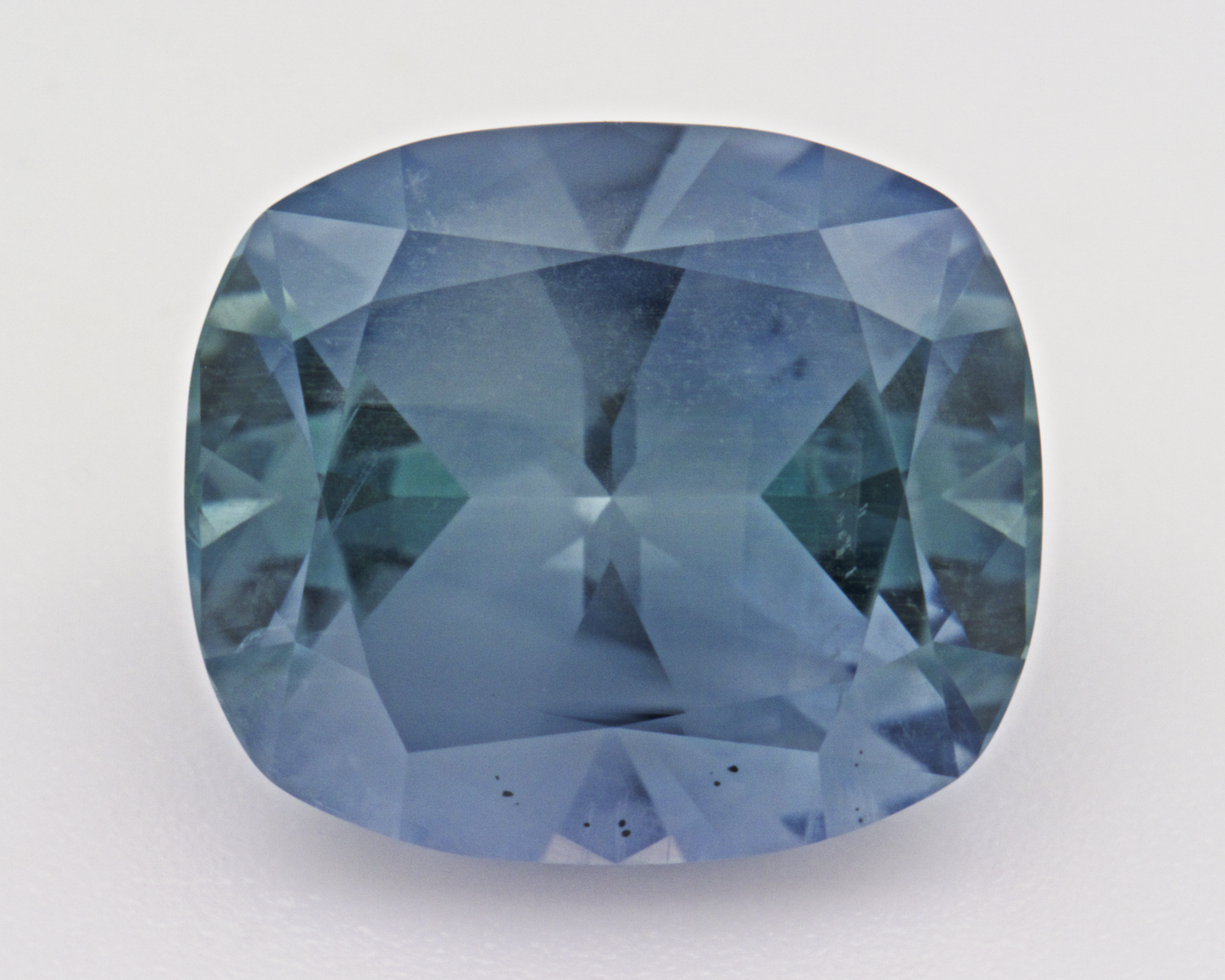 4.57 carats natural teal Montana Sapphire - cushion shape