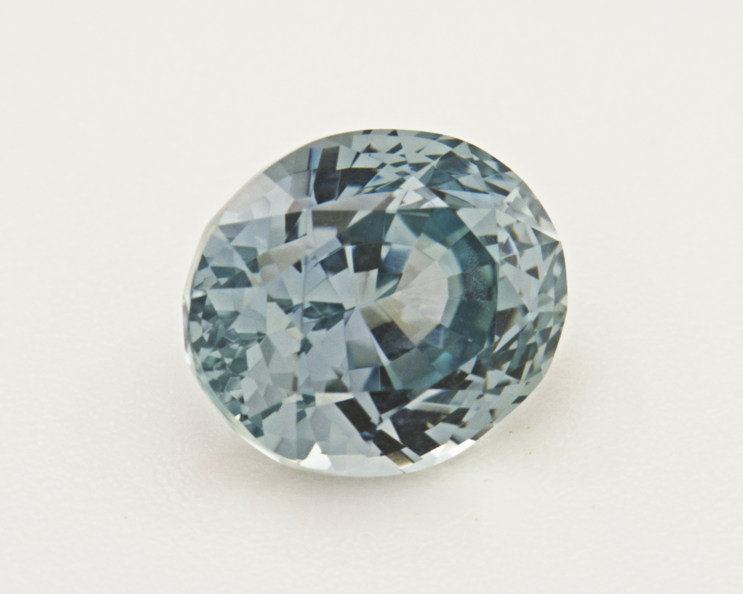 1.32 carats teal Montana Sapphire - oval shape
