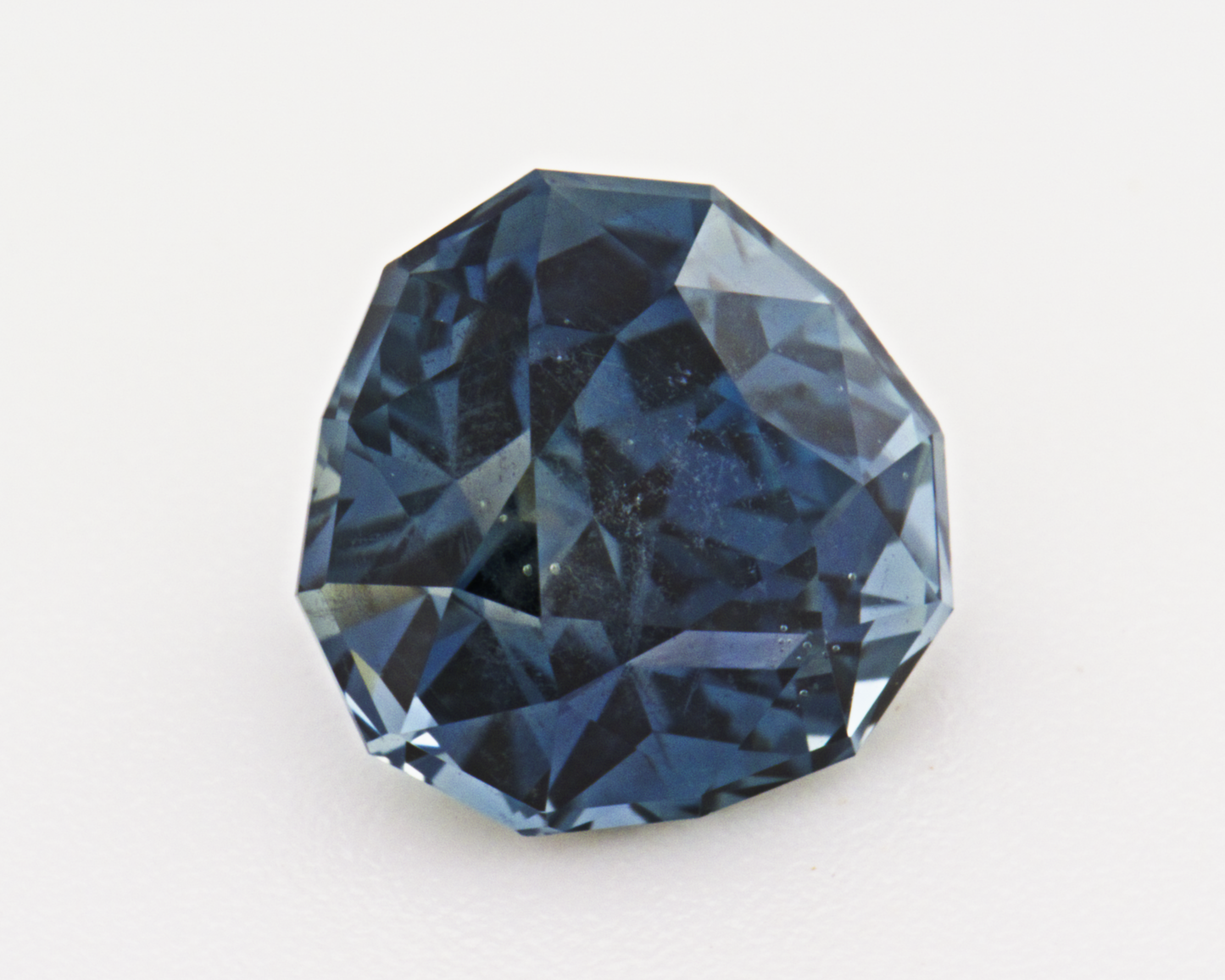 1.44 carats blue Montana Sapphire - shield/trillion shape