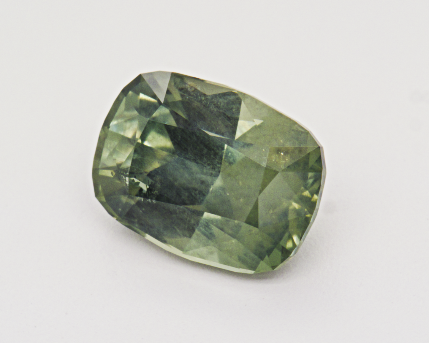 1.09 carats natural green Montana Sapphire - cushion shape