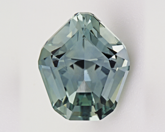 2.42 carats natural teal Montana Sapphire - pentagon shape