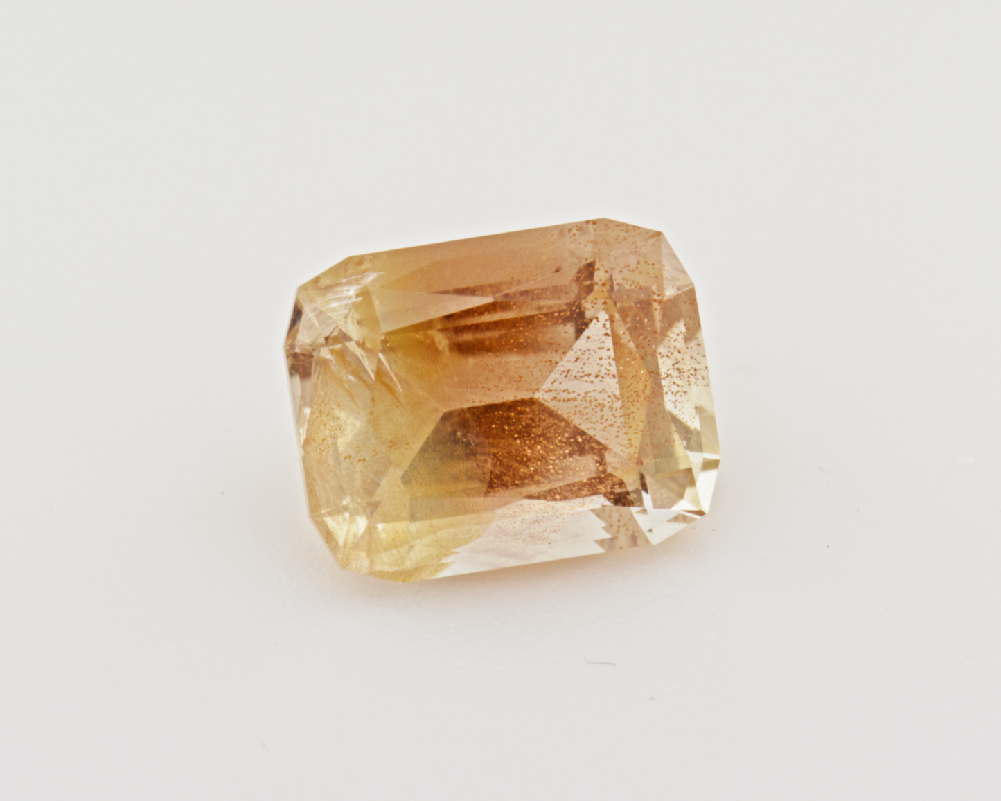 1.37 carats Oregon Sunstone _ cushion shape