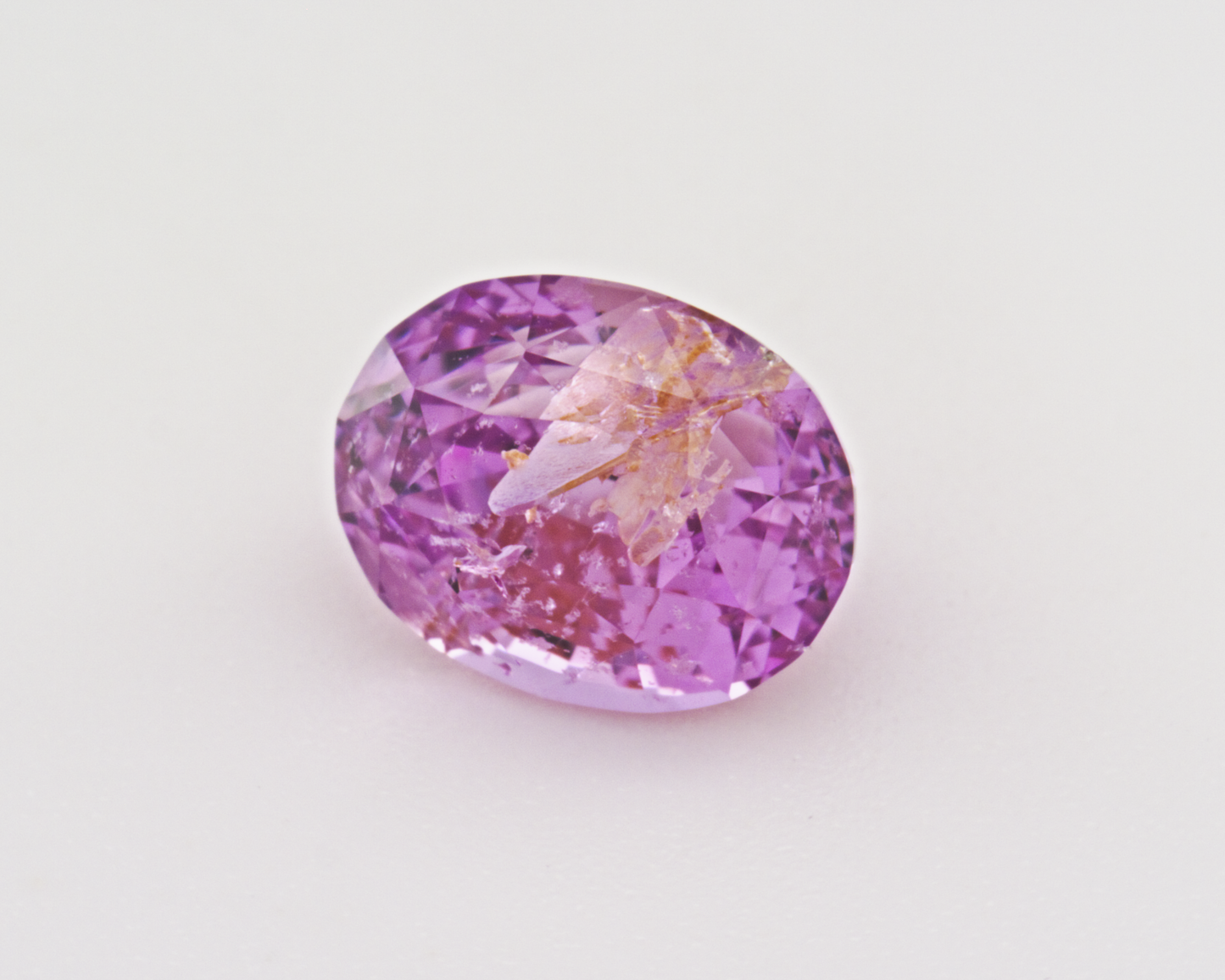 1.38 carats natural Sapphire - oval shape