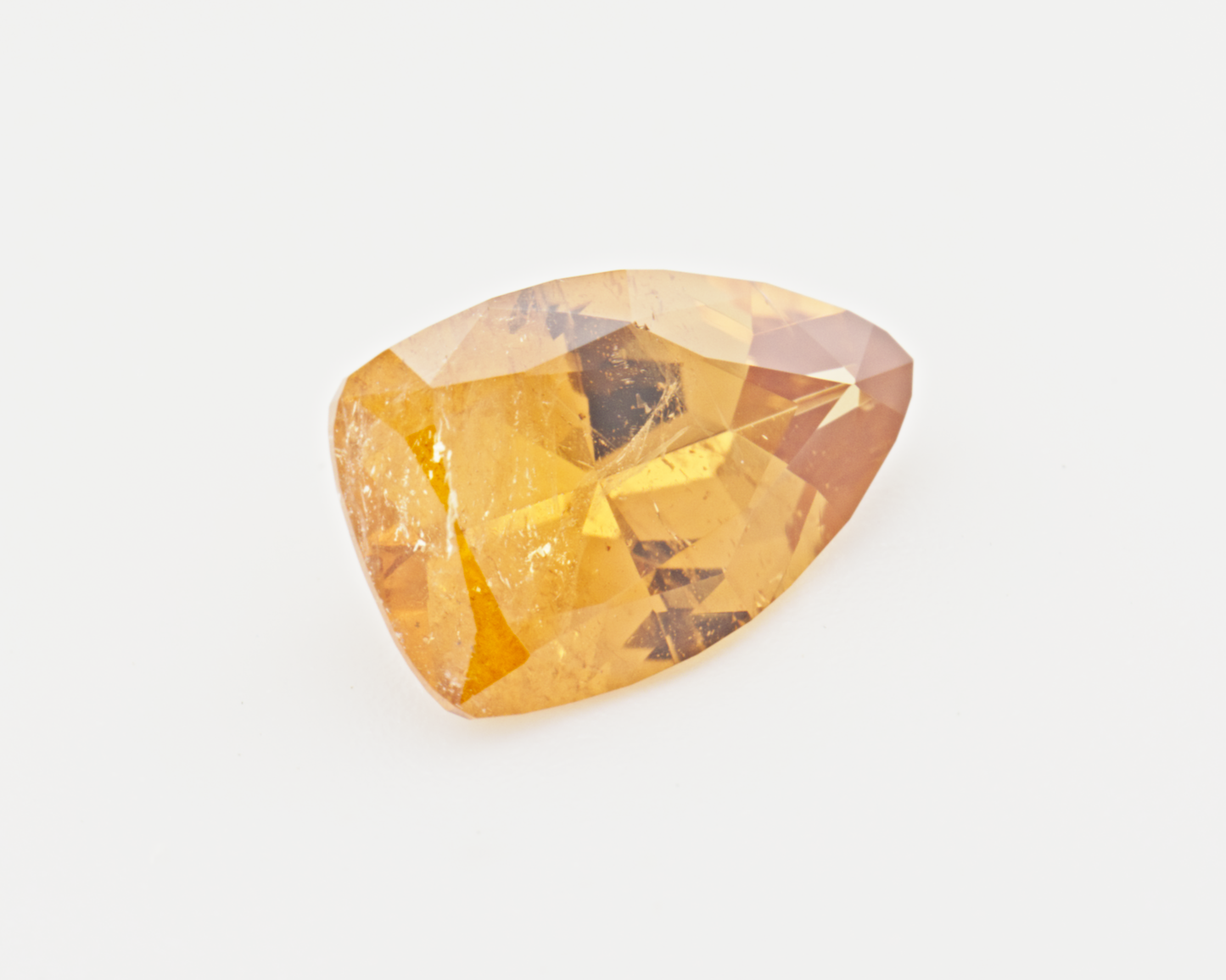 1.65 carats orange San Diego Garnet _ bullet shape