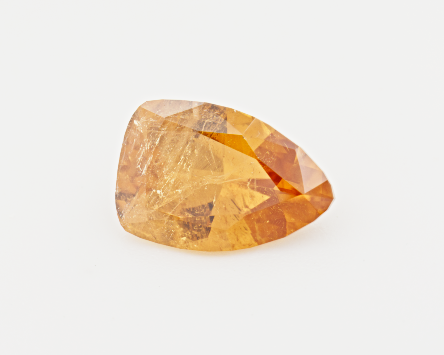 1.65 carats orange San Diego Garnet _ bullet shape