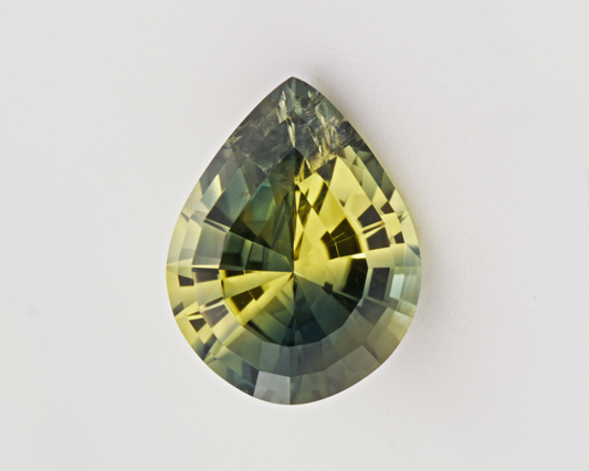 2.11 carats natural Sapphire - pear shape