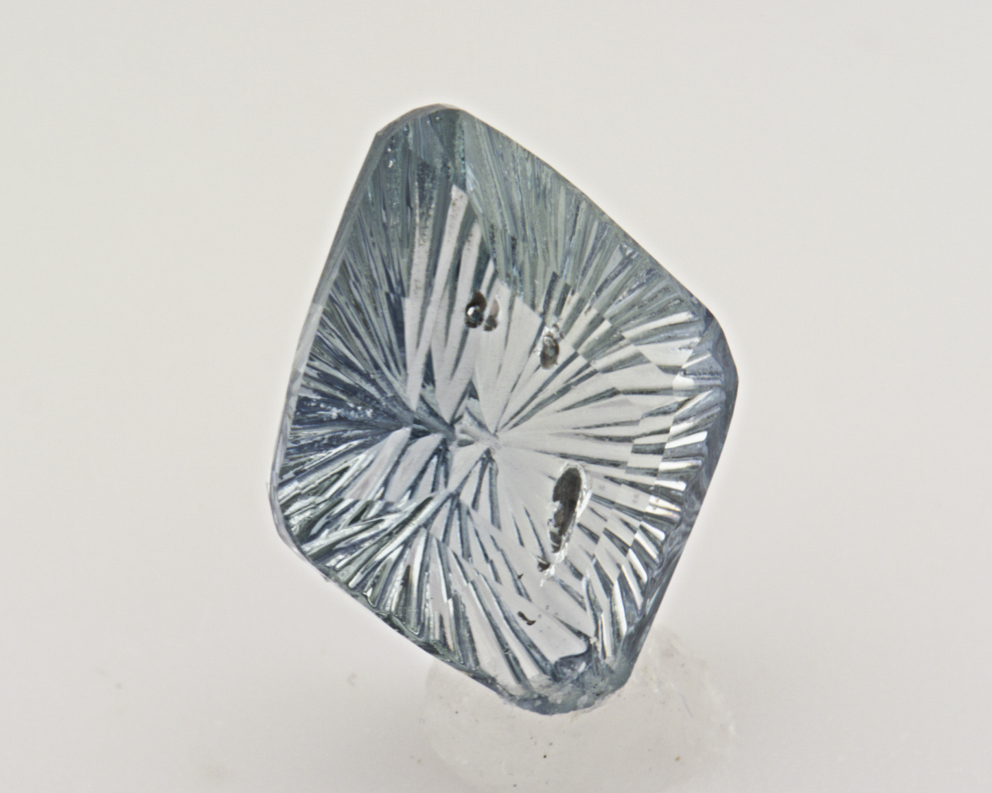 2.59 carats natural color change Montana sapphire _ kite shape fantasy cut