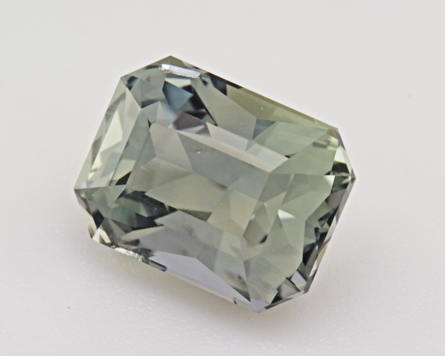 2.67 carats natural green Montana Sapphire - emerald shape