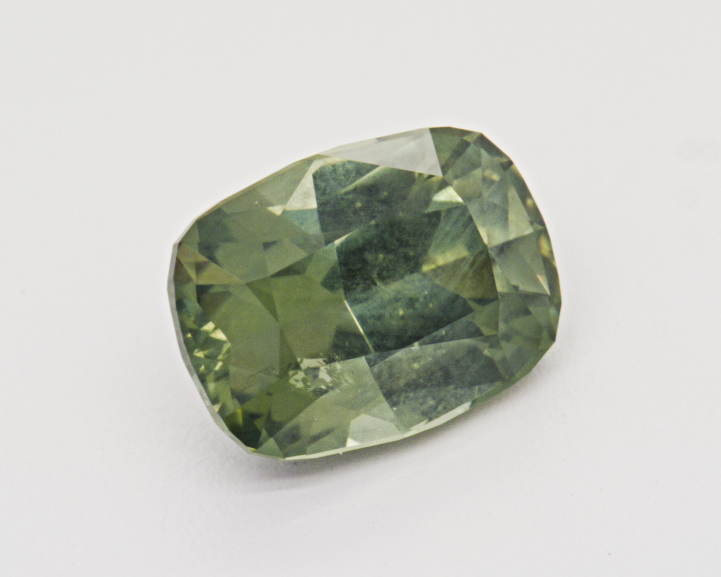1.09 carats green Montana Sapphire - cushion shape