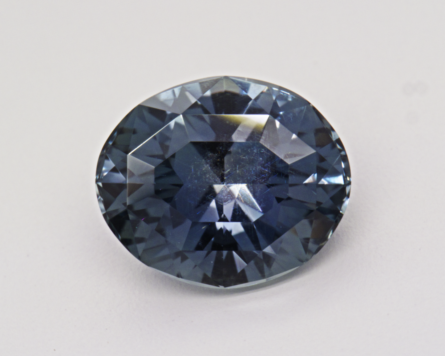 1.09 carats teal Montana Sapphire - oval shape